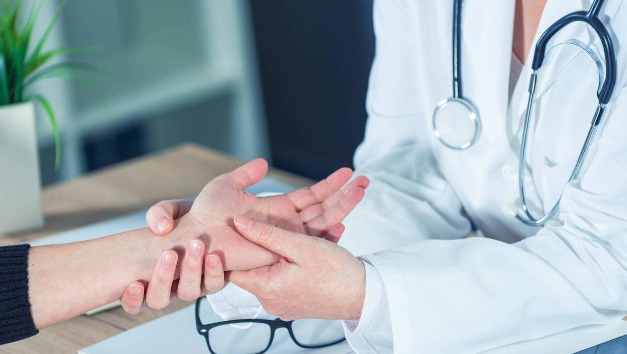 64d405c7dba98bfc25f0cd30f0515c12-les-sables-la-ville-lance-un-appel-aux-medecins-retraites